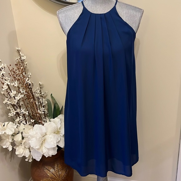 Everly Navy Spaghetti Strap Dress.  Size Small - Picture 1 of 4